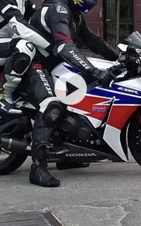 هندا hrc  درحد ۱۰۰۰سی سی cbr