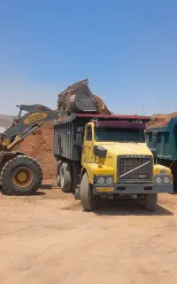 ولوو ان ۱۲ کمپرسی کارت کشنده