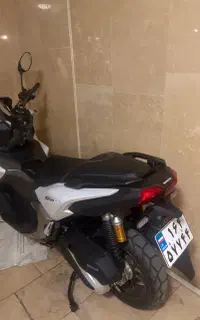 هوندا adv  مدل ۴۰۴ سفید۱۶۰