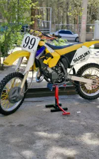 سوزوکی RM 125. SUZUKI. yz. cr.kx