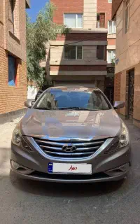 سوناتا yf