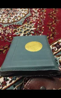 کتابهای قرآن و دعا و فرهنگ فرانسه فارسی همه نو