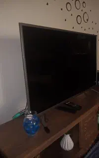 فروش ال ای دی هوشمند  Tcl