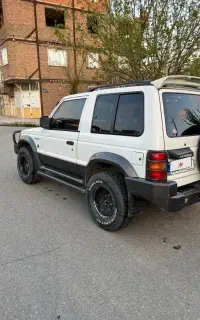 پاجیرو دو درب بی رنگ