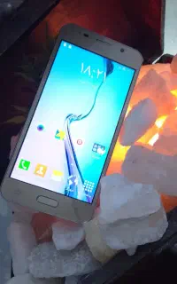 گوشی سامسونگ A8 2015 گلد و لوازم M32 دارم