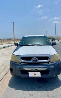 تویوتا هایلوکس