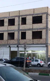 نیروی سنگ کار تماس بگیرید