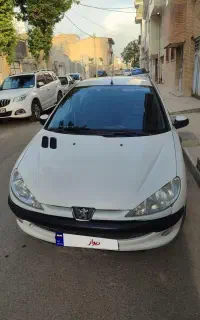 پژو ۲۰۶ صندوقدار V8 مدل ۱۳۹۳ بدون رنگ