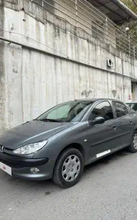 206 SD در حد نو