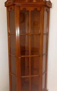 ویترین چوبی
