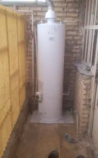 نصب مخزن نصب پمپ آب نصب آبگرمکن دیواری ومخزنی