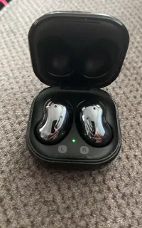 Galaxy Buds live  هندزفری