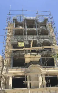 اجرای جوشکاری راویز شیروانی اسکلت فلاشینگ والپست