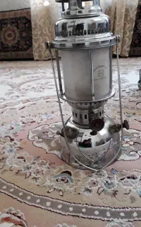 چراغ زنبوری