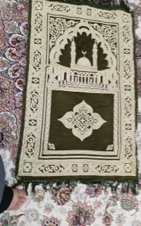 قران خط زیبا وسجاده هر دو هدیه