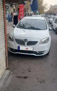 برلیانس دنده ای ۳۳۰