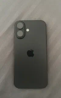 ایفون ۱۶ نرمال