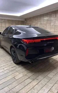 کی ام سیj7 مدل ۱۴۰۲