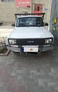 مزدا کارا 2000تک کابین