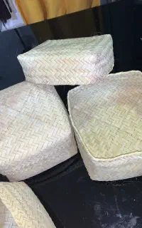 سبد حصیری سر دار