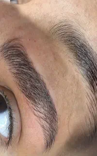 میکرو ابرو و شیدینگ لب باتخفیف