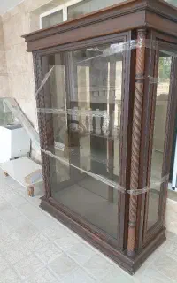 بوفه ویترین بزرگ چوب گردو
