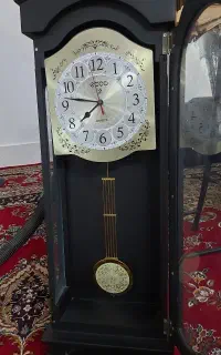 ساعت دیواری