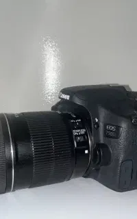 دوربین canon 750D