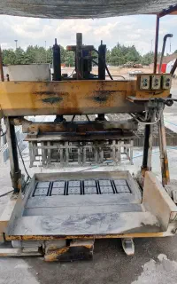 دستگاه بلوک زنی
