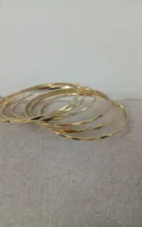 النگو طلاروس