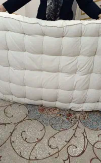 تشک و تخت