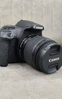 دوربین canon 2000d