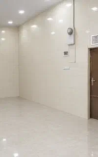 انبار در بازار بزرگ