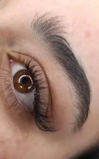 کاشت واکستنشن ولیفت ولمینت مژه
