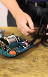 استخدام در تعمیرگاه ابزار برقی