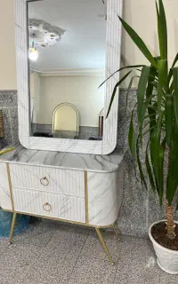 واگذاری کلیه لوازم سالن آرایشی