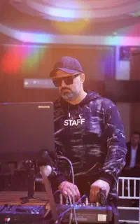 اجرای دی جی موزیک مجالس عروسی . عقد