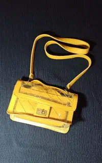 کیف ها متنوع و کلاه