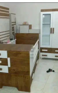 تخت و کمد بچه