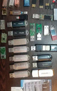 تعدادی فلش خراب