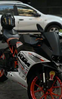 KTM RC200