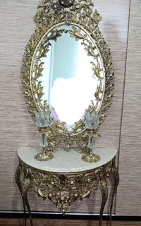 آیینه و شمعدان
