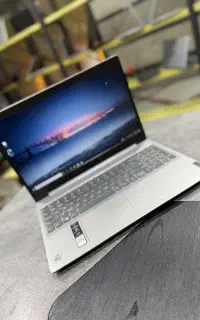 لپ تاپ لنوو نسل 10 با کیفیتی بی نظیر و‌پر سرعت