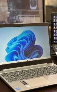 لپ تاپ Lenovo مشابـه آکبند ویندوز 11 با ssd