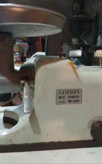 چرخ گوش قصابی