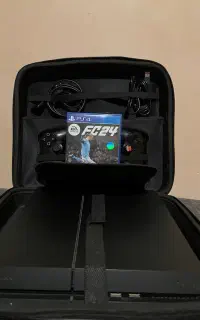 Ps4 فت ۵۰۰ گیگ استثنایی با دو دسته