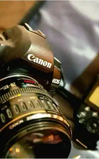 دوربین حرفه‌ای canon 5D II (همراه با لنز،فلش،کوله)