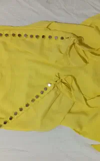 لباس دخترانه در حد نو