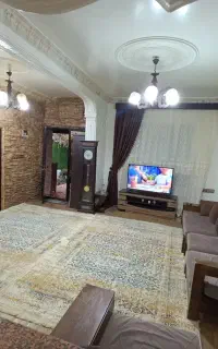 خانم هستم برای نظافت و پرستار برای همراهی بیماران