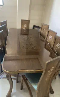 میز ناهار خوری هشت نفره